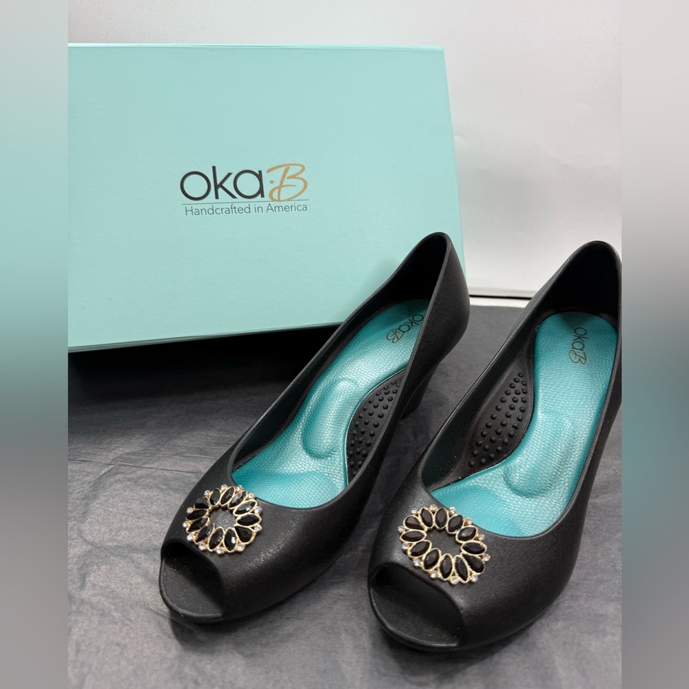 EUC Oka-B Black Jessica Wedges - Picture 2 of 12